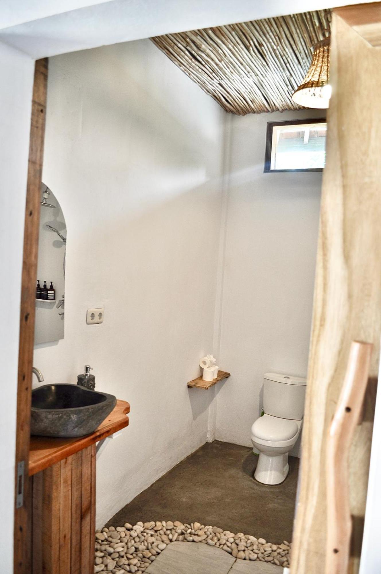 Ripbowl Guest House Селонг Беланак Екстериор снимка