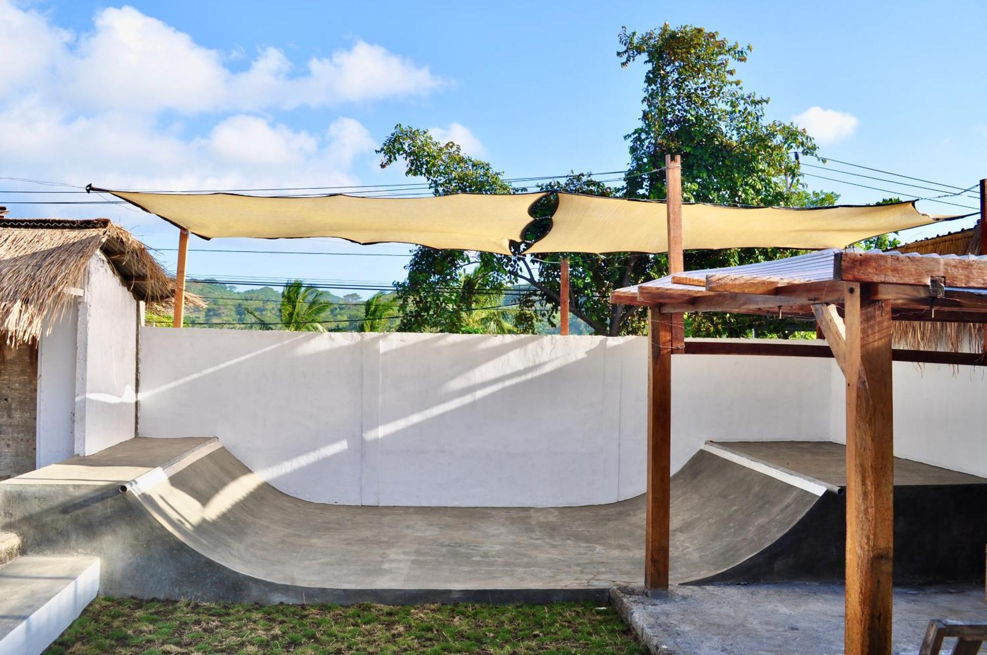Ripbowl Guest House Селонг Беланак Екстериор снимка