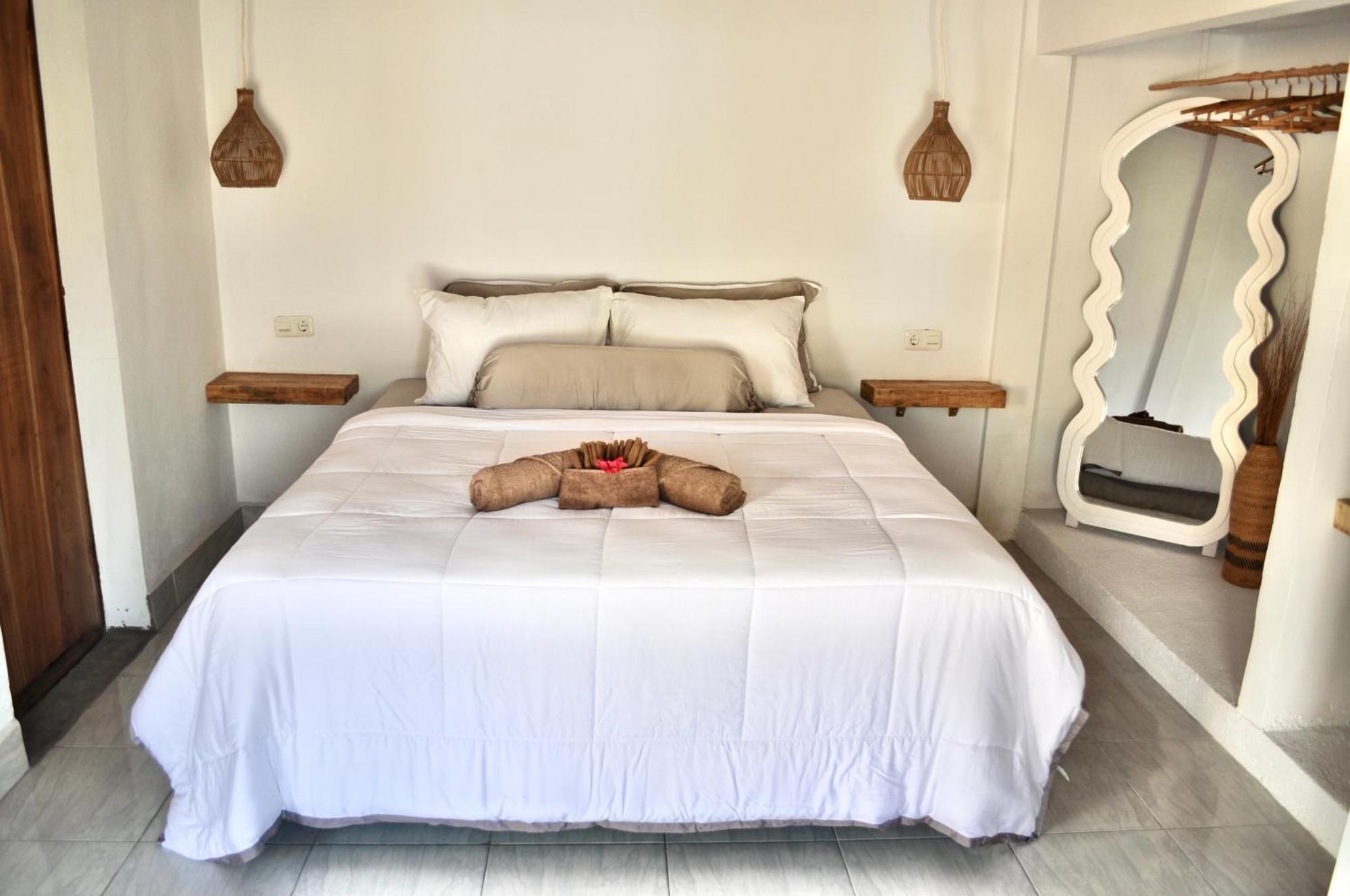Ripbowl Guest House Селонг Беланак Екстериор снимка