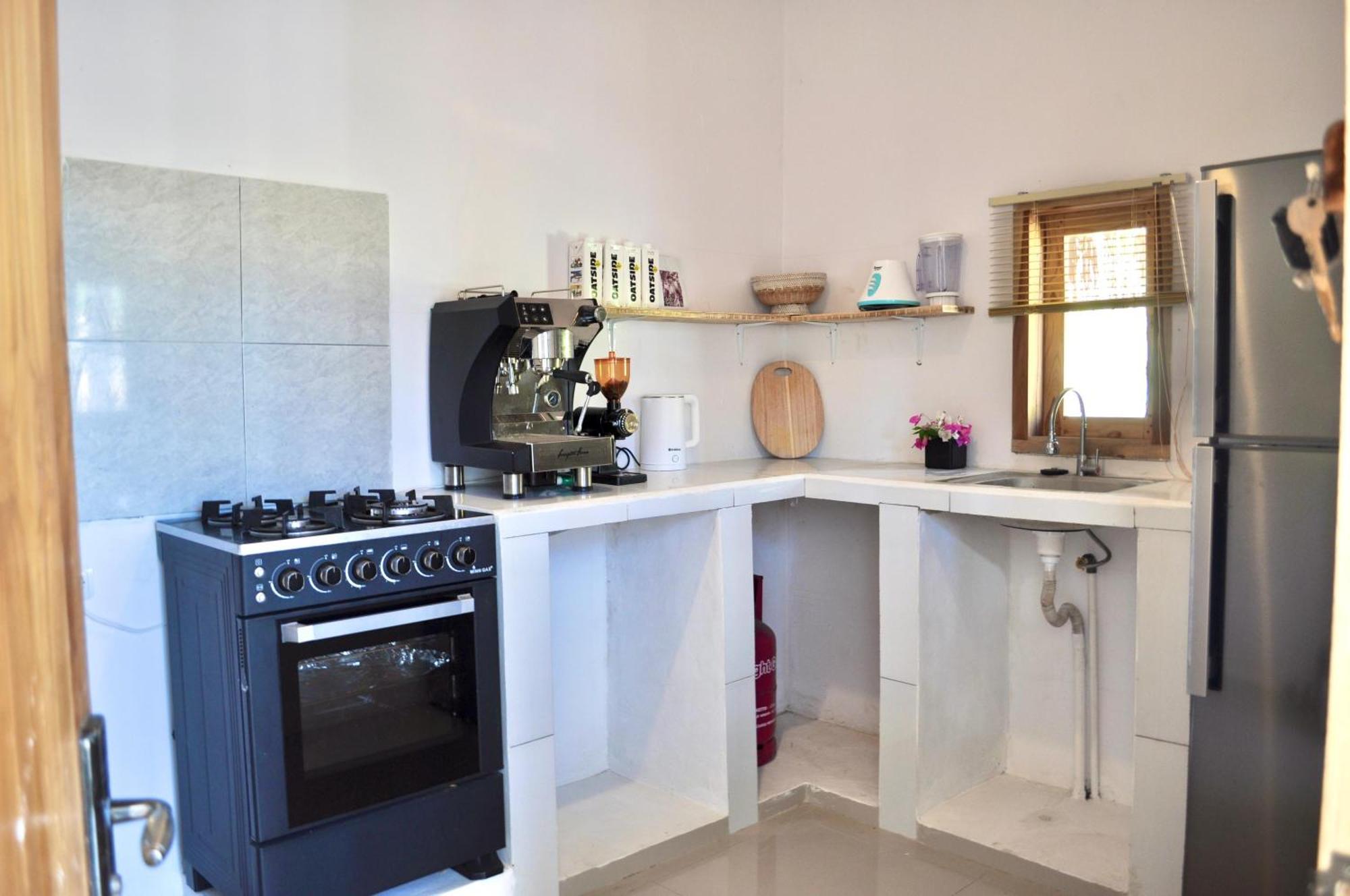 Ripbowl Guest House Селонг Беланак Екстериор снимка