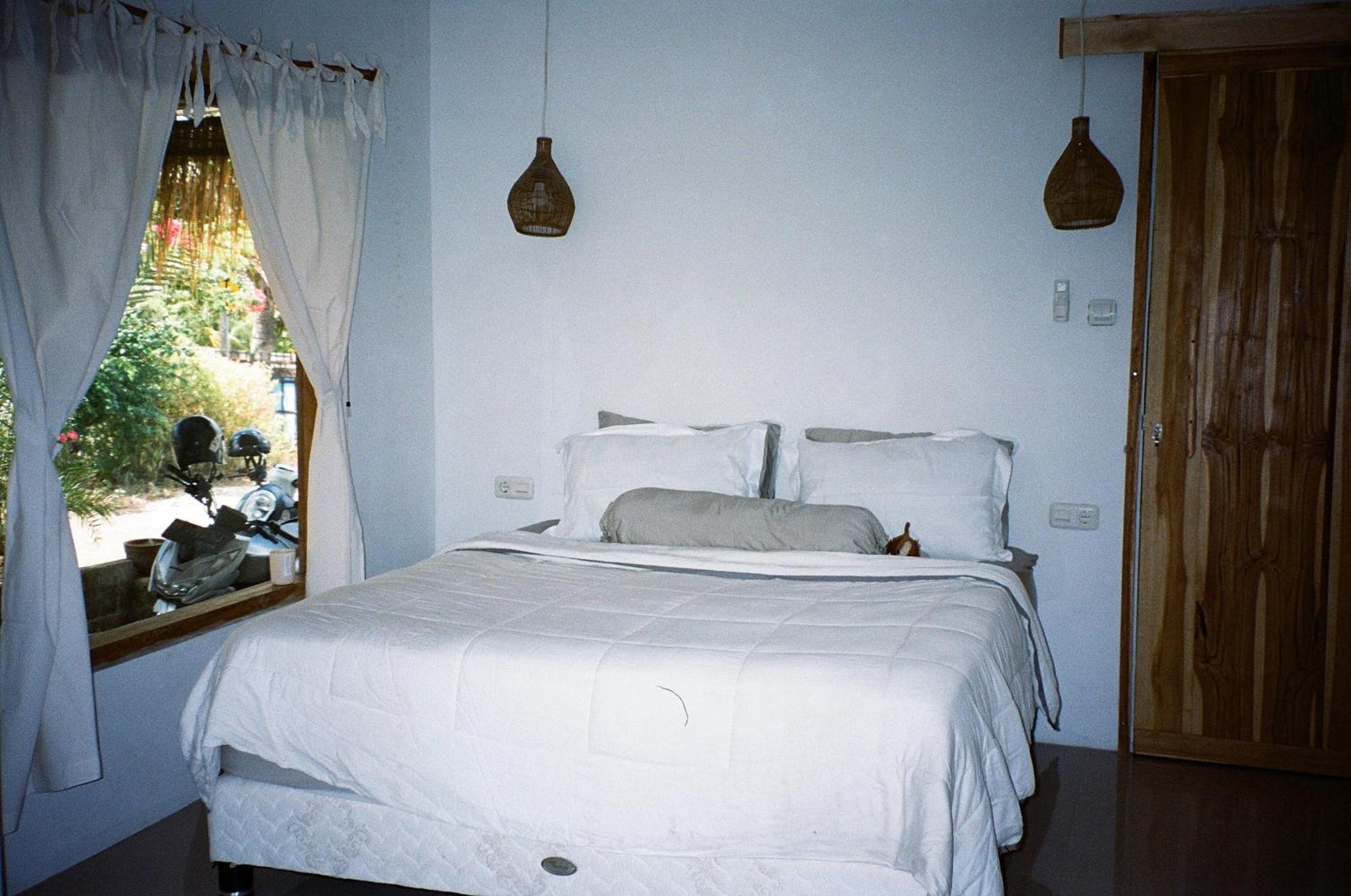 Ripbowl Guest House Селонг Беланак Екстериор снимка